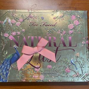 NIB Too Faced eye shadow palette
